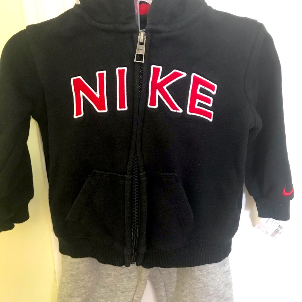 NIKE Zip Up Hoodie